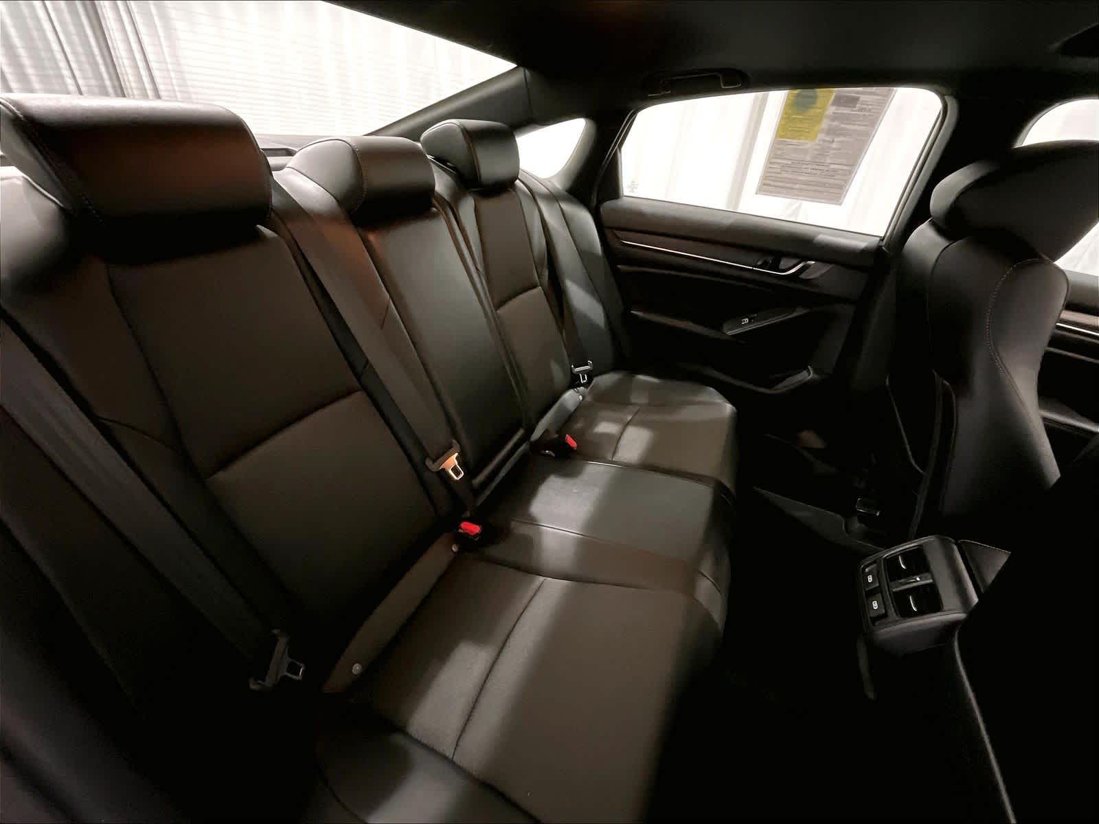 2022 Honda Accord Sport - Photo 16