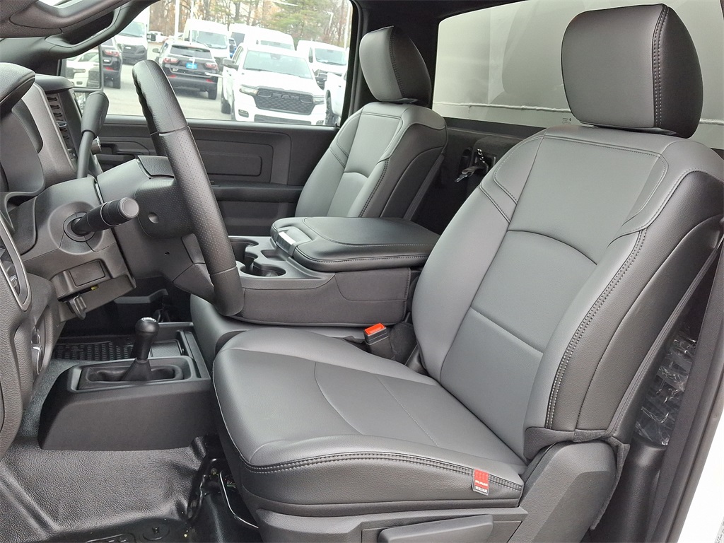 2024 Ram 4500HD Tradesman - Photo 12