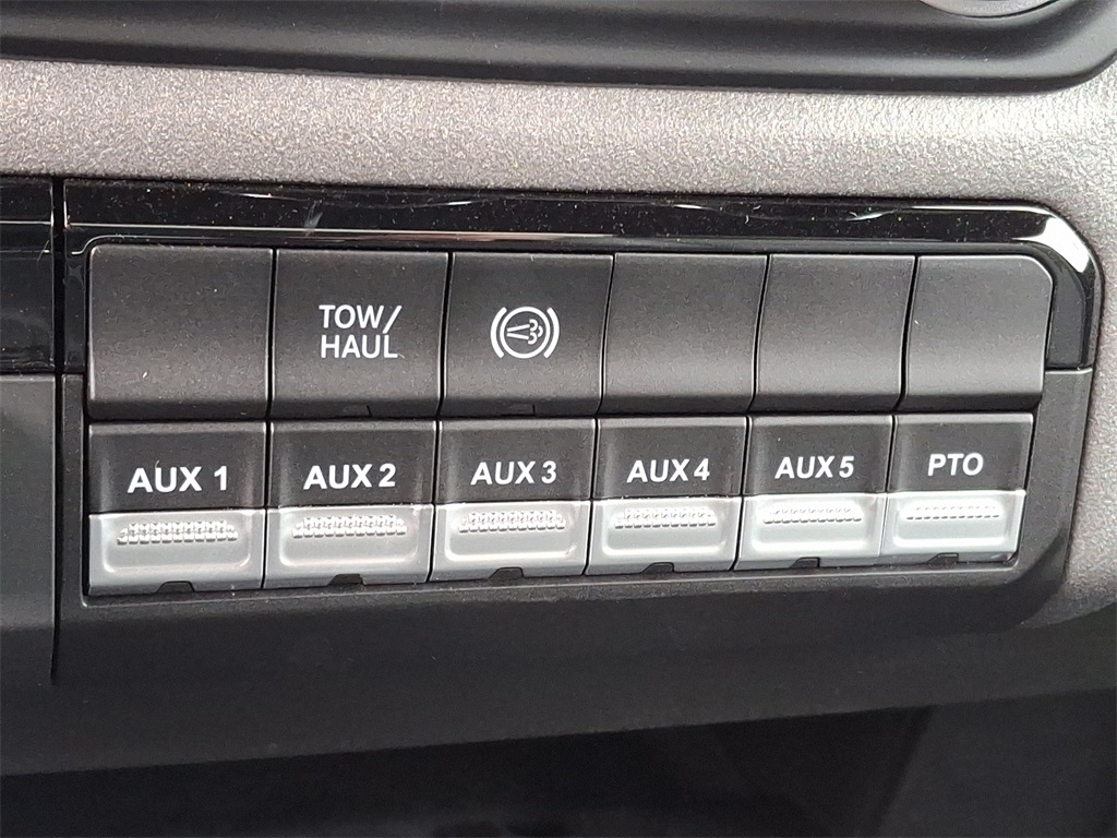 2024 Ram 4500HD Tradesman - Photo 18