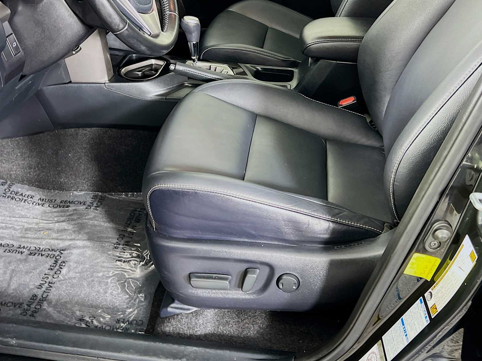 2018 Toyota RAV4 Hybrid Limited - Photo 19