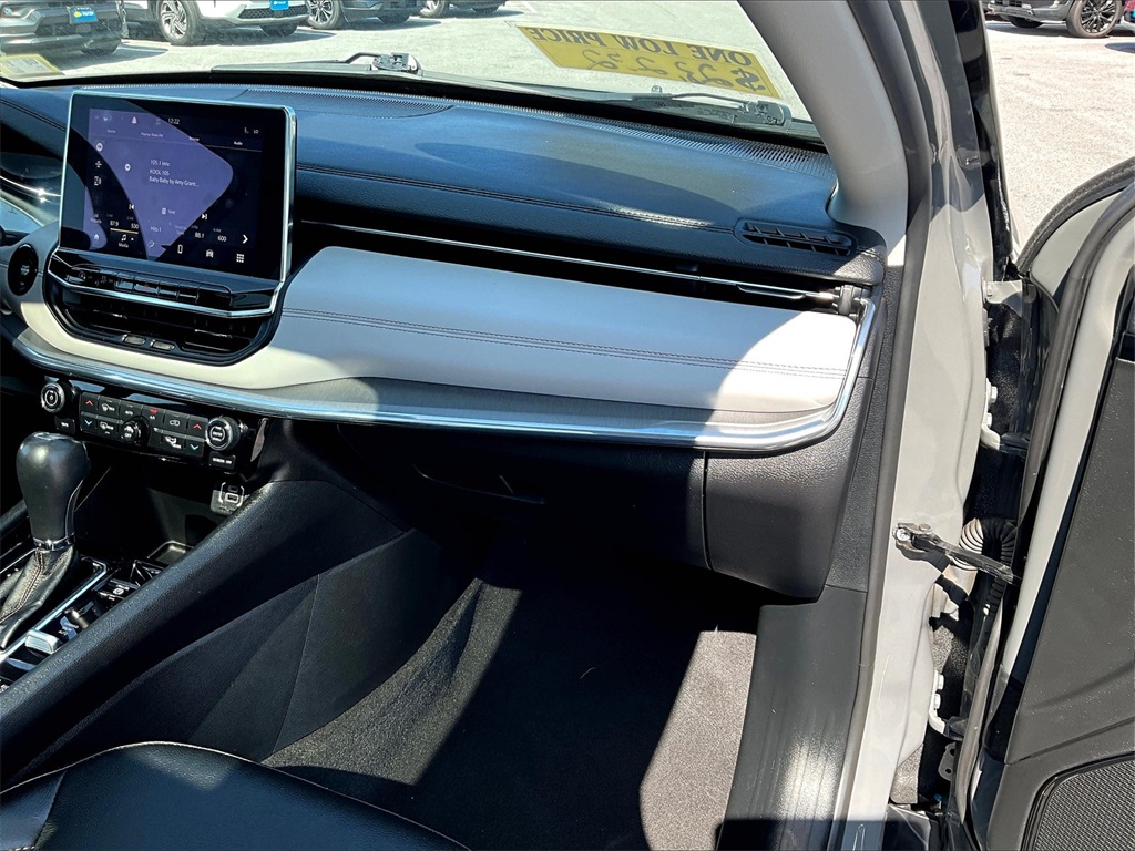 2022 Jeep Compass Limited - Photo 13