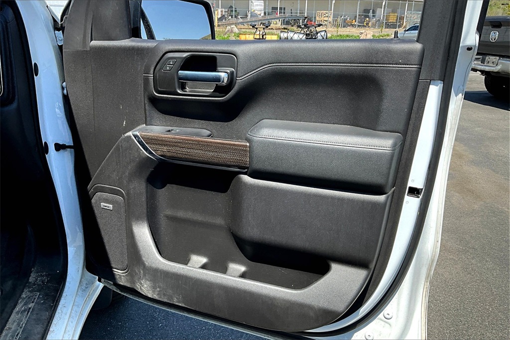 2020 Chevrolet Silverado 1500 RST - Photo 12