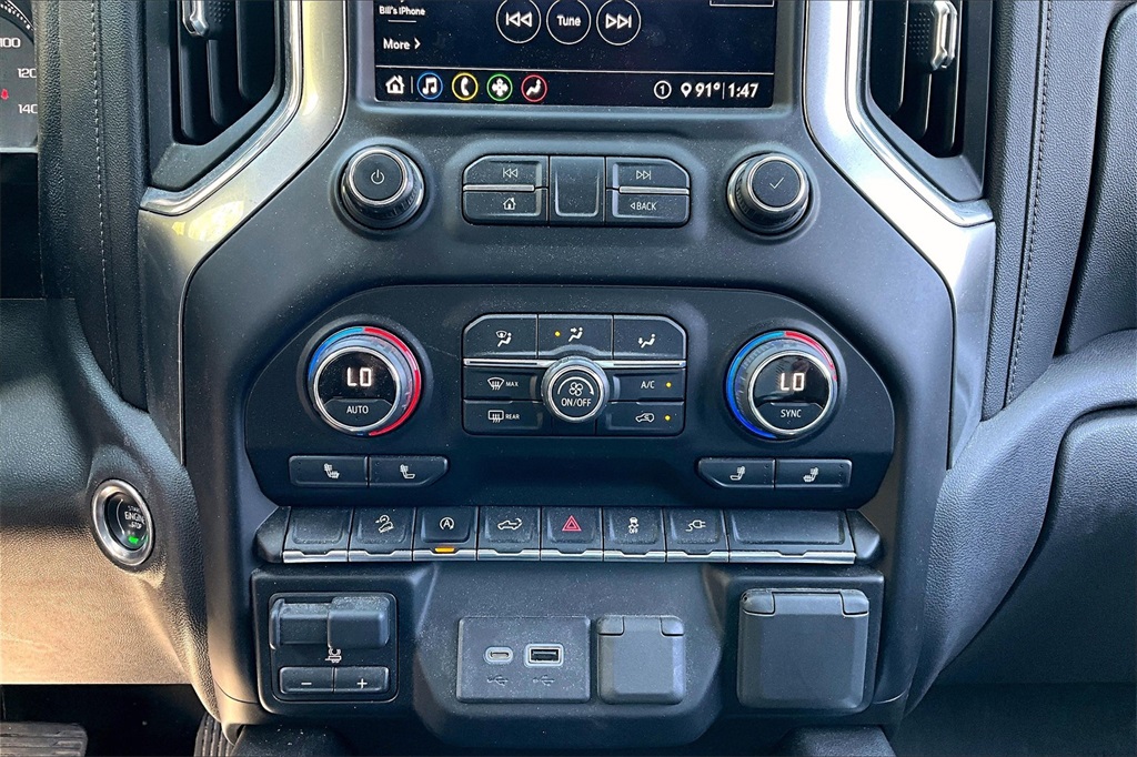2020 Chevrolet Silverado 1500 RST - Photo 24