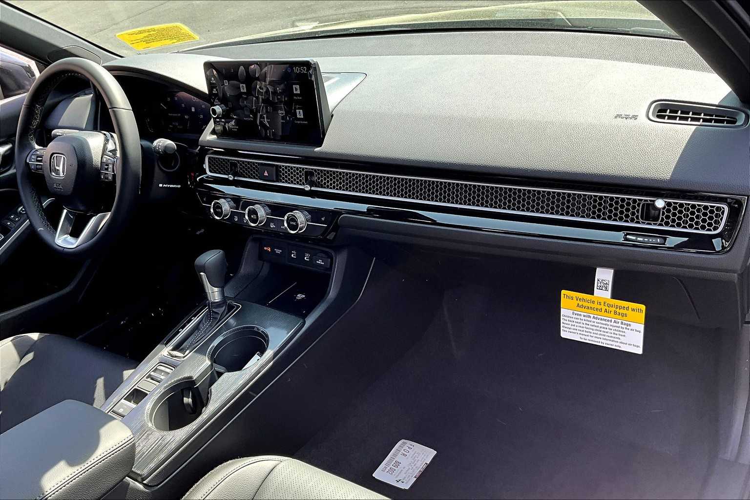 2025 Honda Civic Hatchback Hybrid Sport Touring - Photo 10