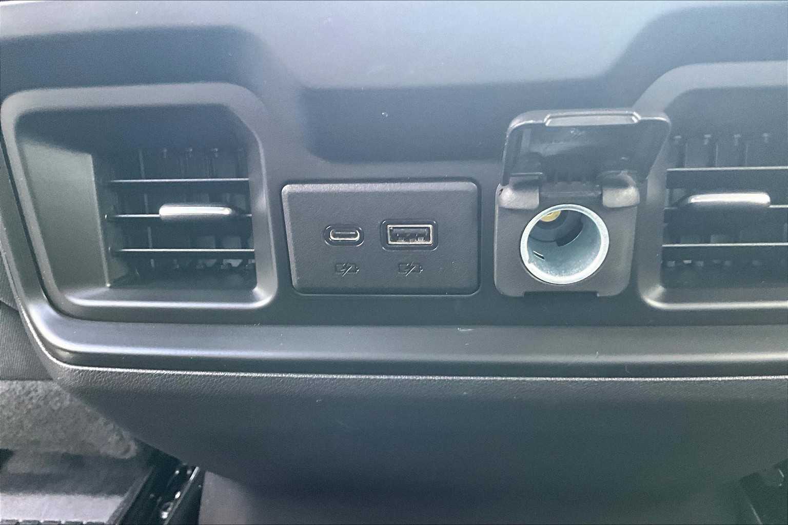 2021 Chevrolet Silverado 1500 LT Trail Boss - Photo 26