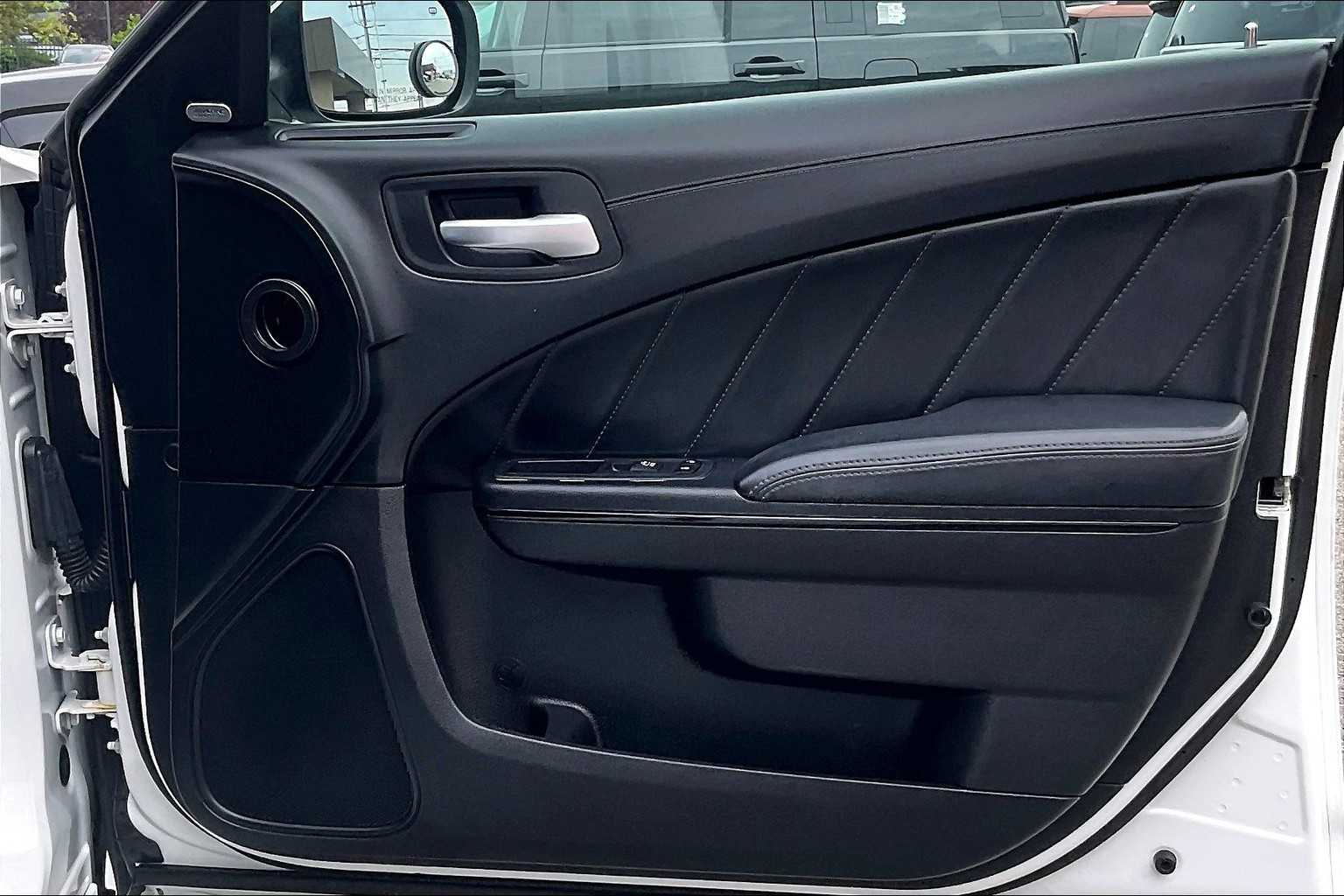 2020 Dodge Charger R/T - Photo 12