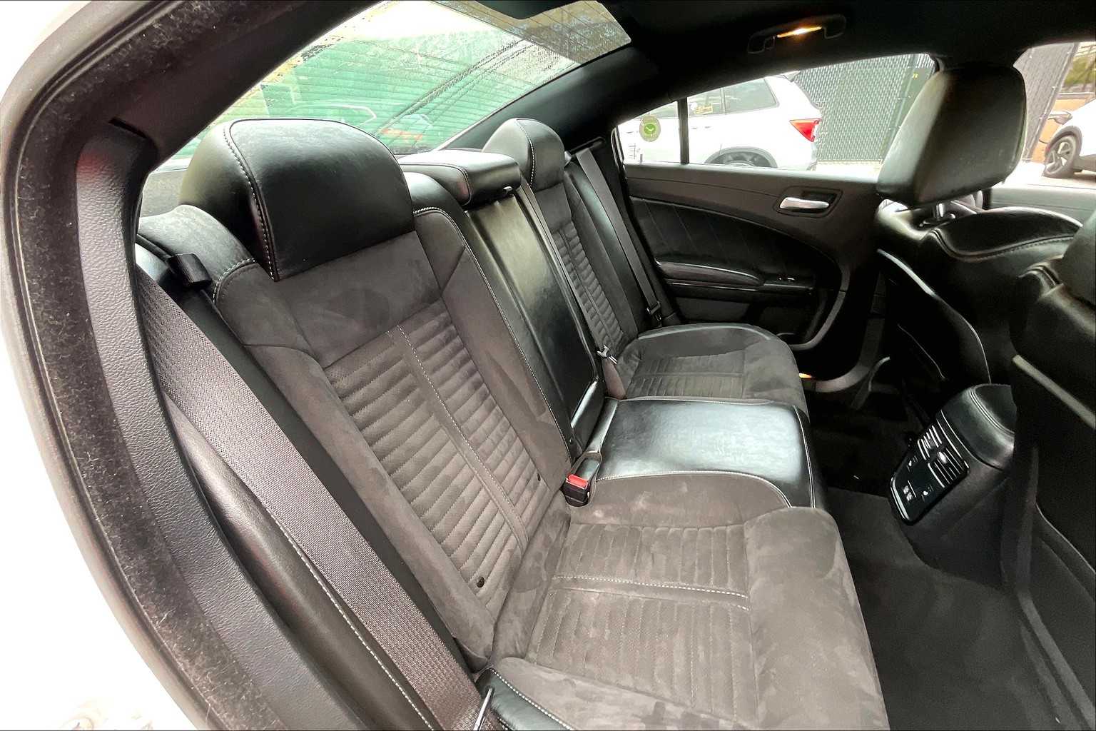 2020 Dodge Charger R/T - Photo 16