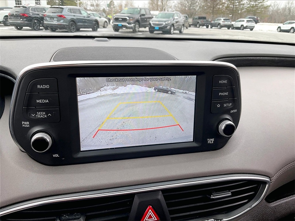 2020 Hyundai Santa Fe SE - Photo 15