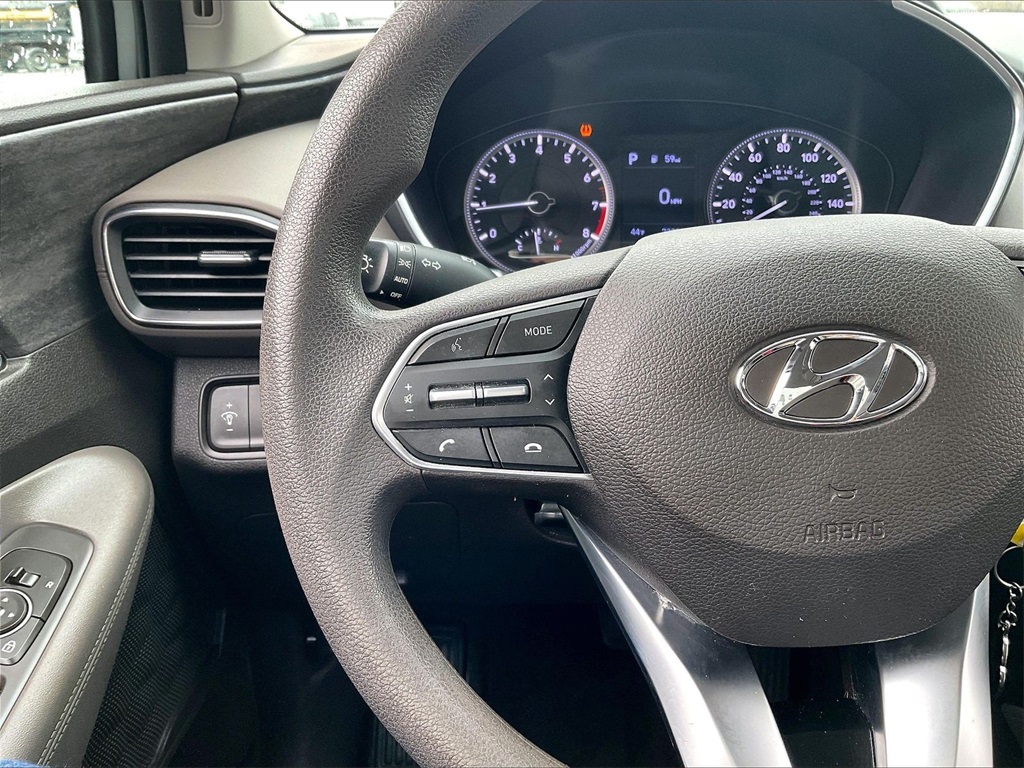 2020 Hyundai Santa Fe SE - Photo 22