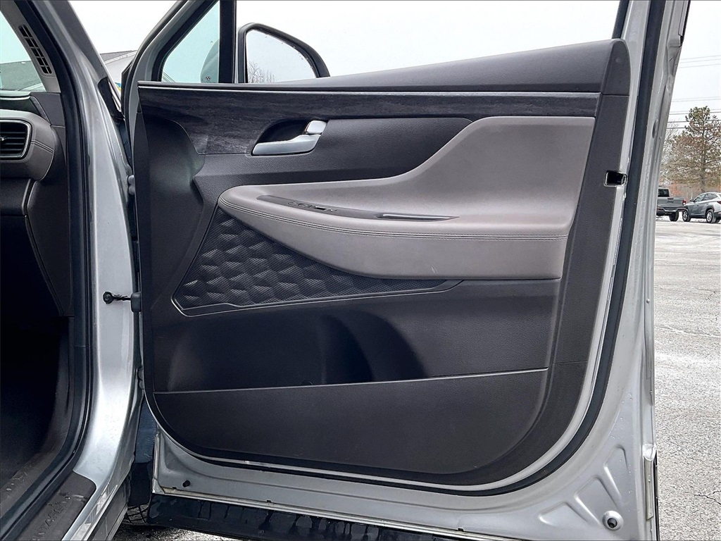 2020 Hyundai Santa Fe SE - Photo 25