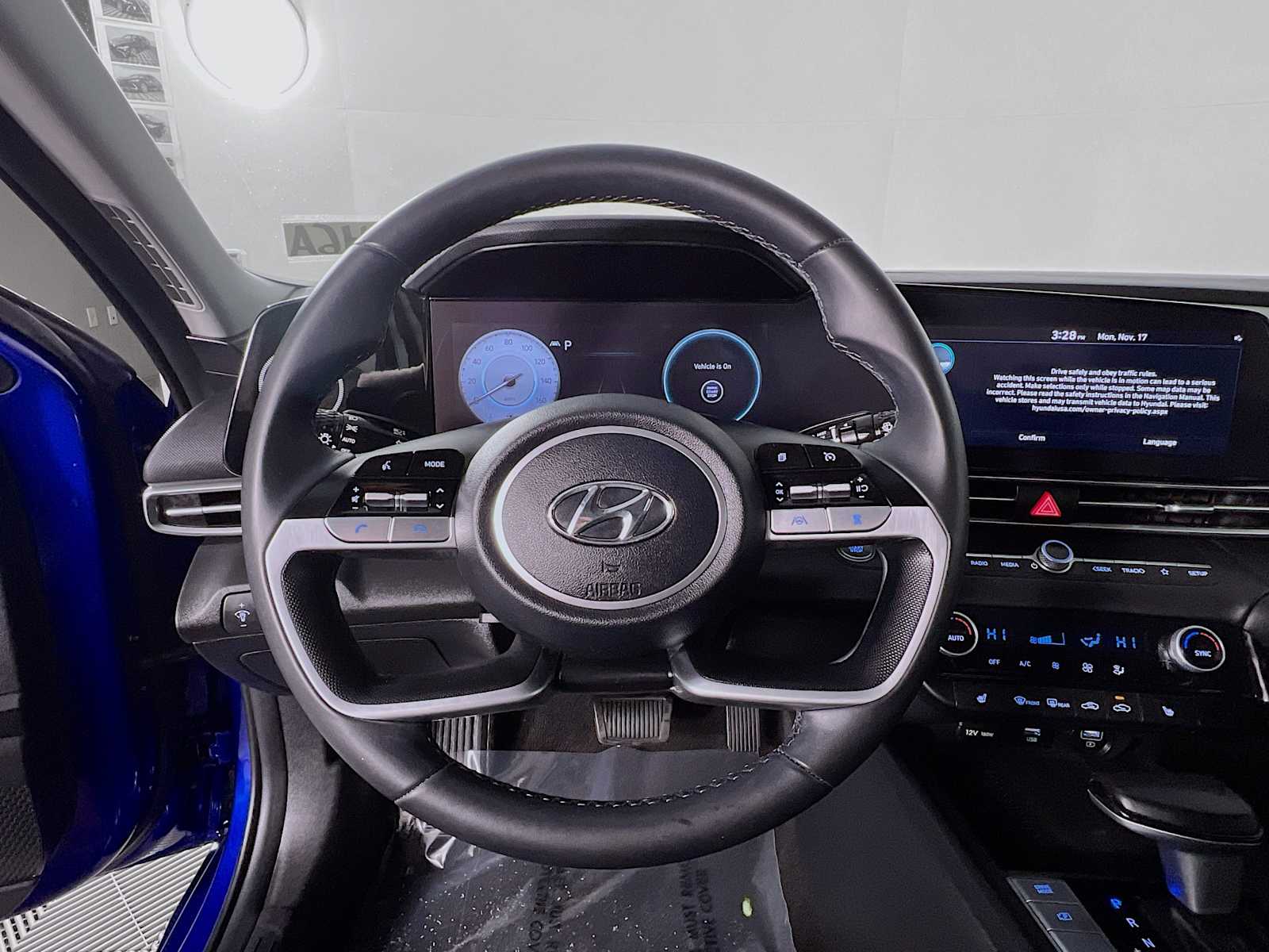 2023 Hyundai Elantra SEL - Photo 11