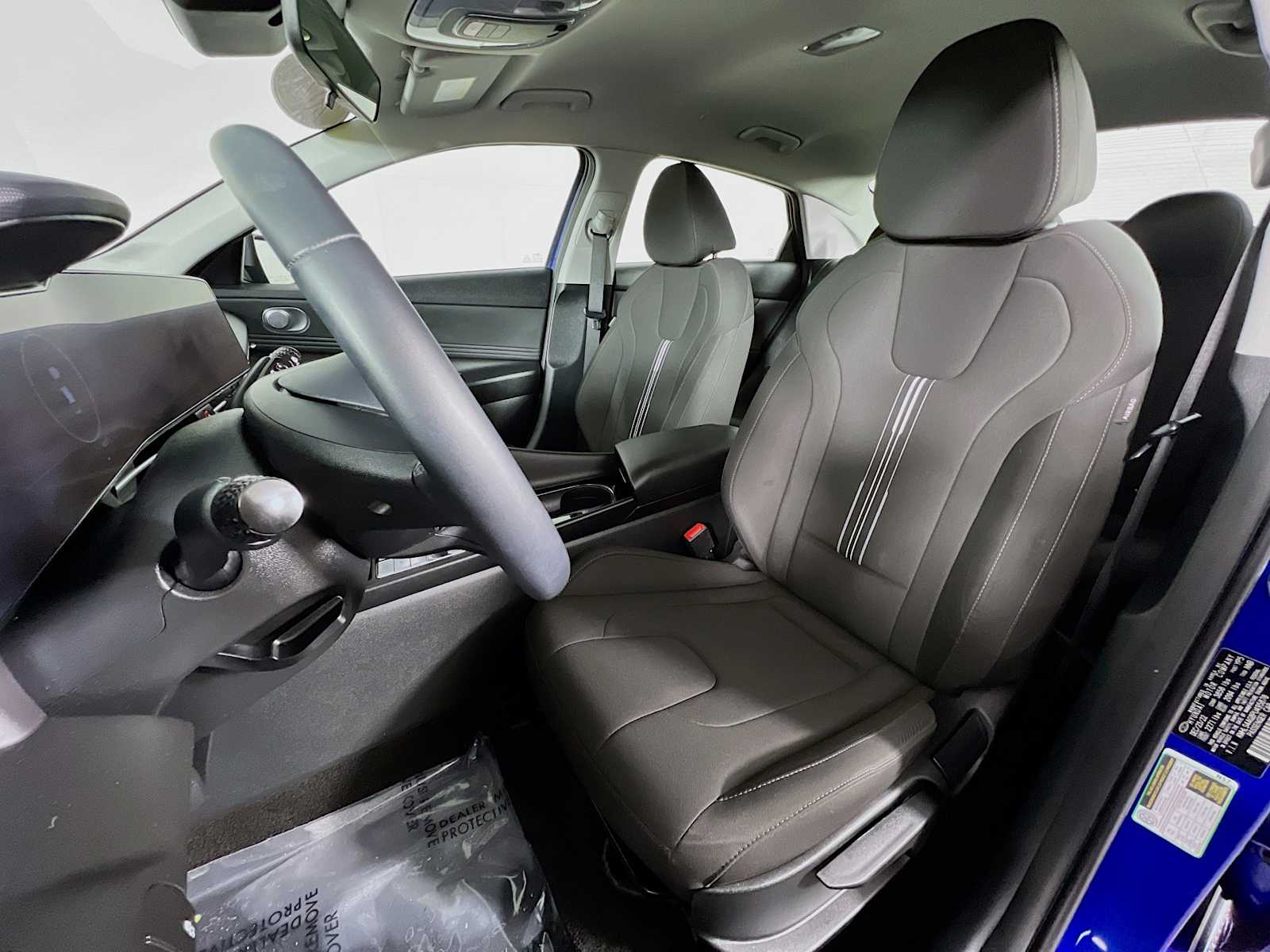 2023 Hyundai Elantra SEL - Photo 22