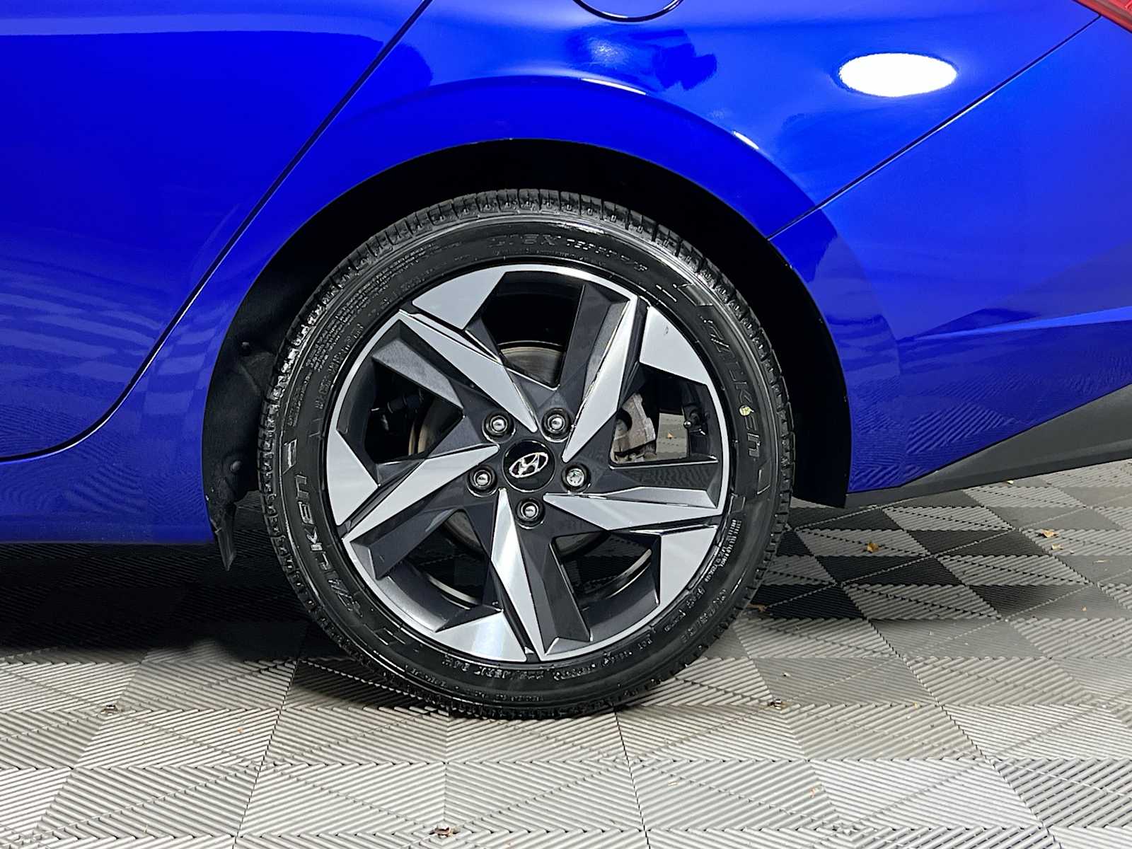 2023 Hyundai Elantra SEL - Photo 31