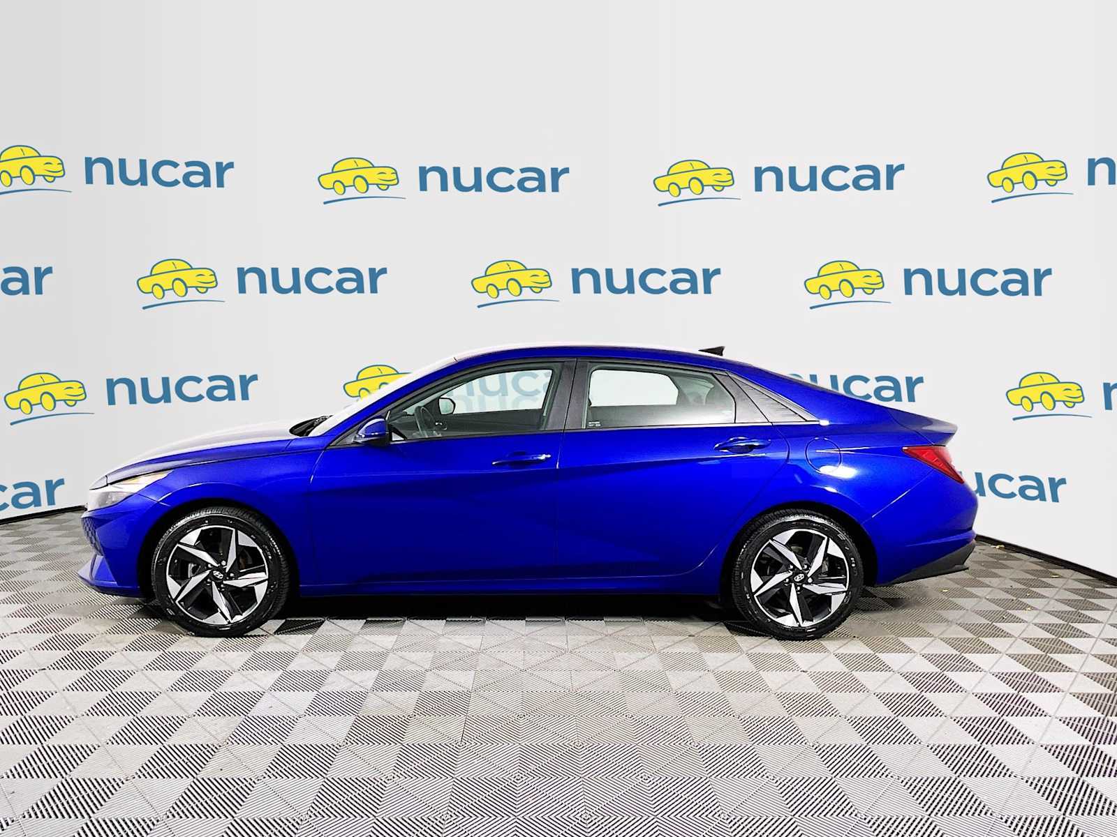 2023 Hyundai Elantra SEL - Photo 4