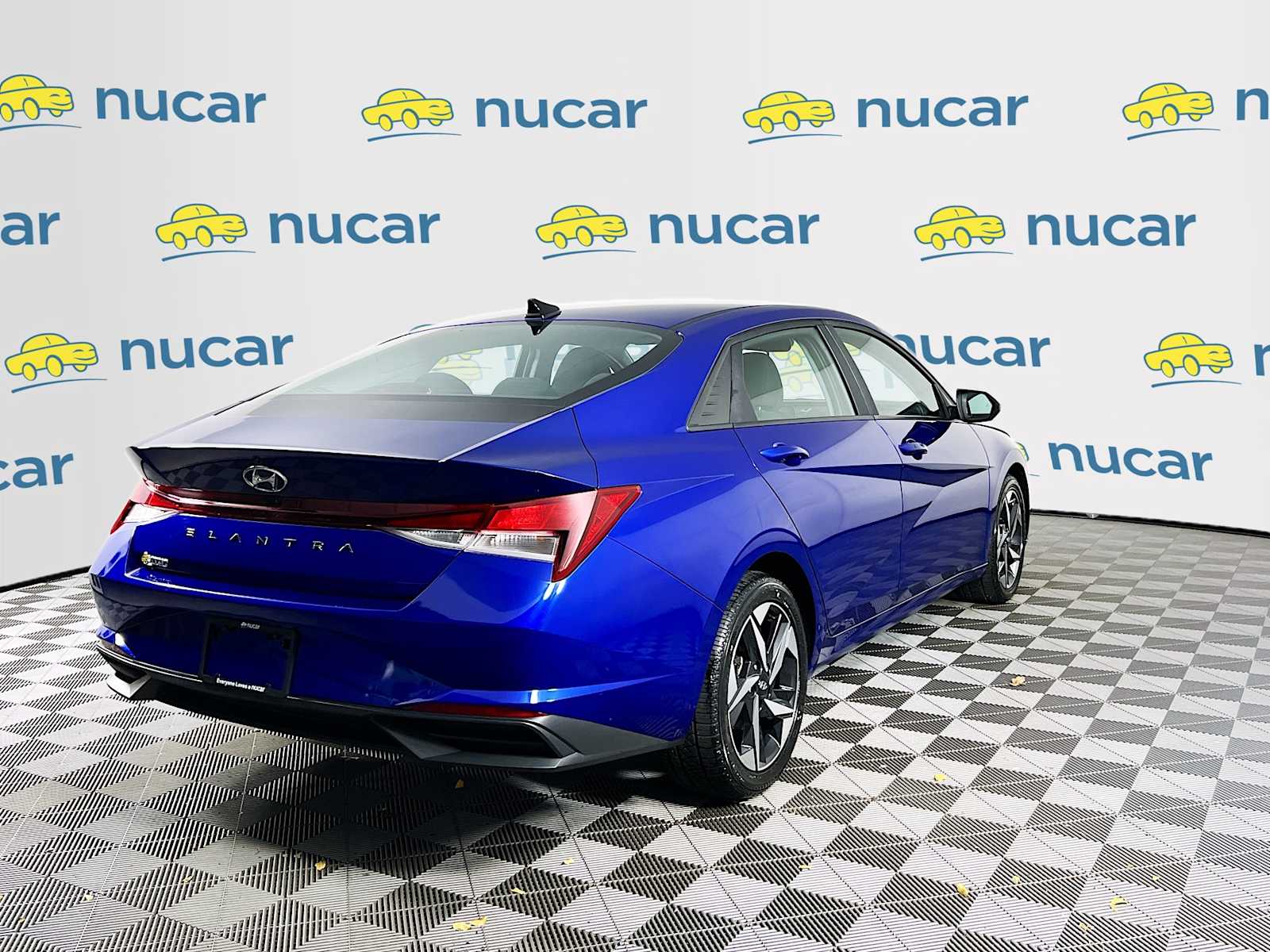 2023 Hyundai Elantra SEL - Photo 7