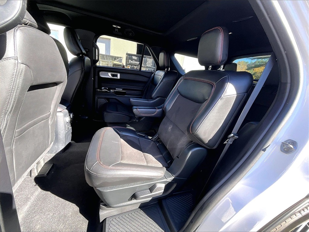 2022 Ford Explorer ST-Line - Photo 22