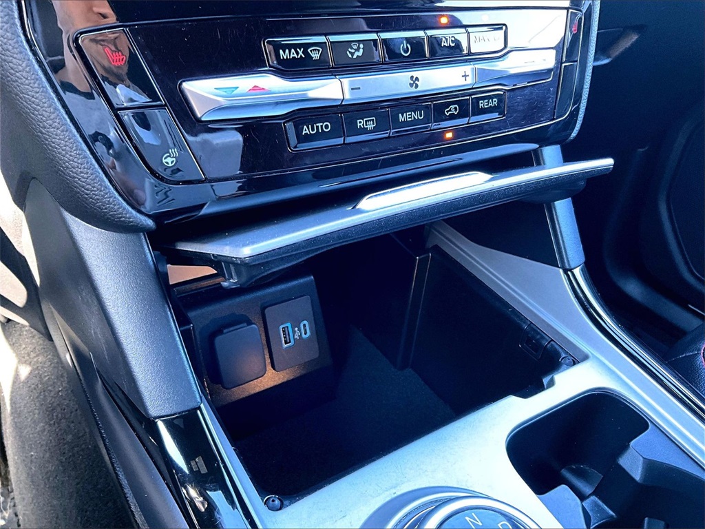 2022 Ford Explorer ST-Line - Photo 28