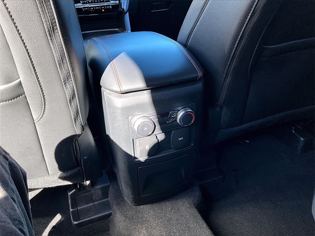 2022 Ford Explorer ST-Line - Photo 30
