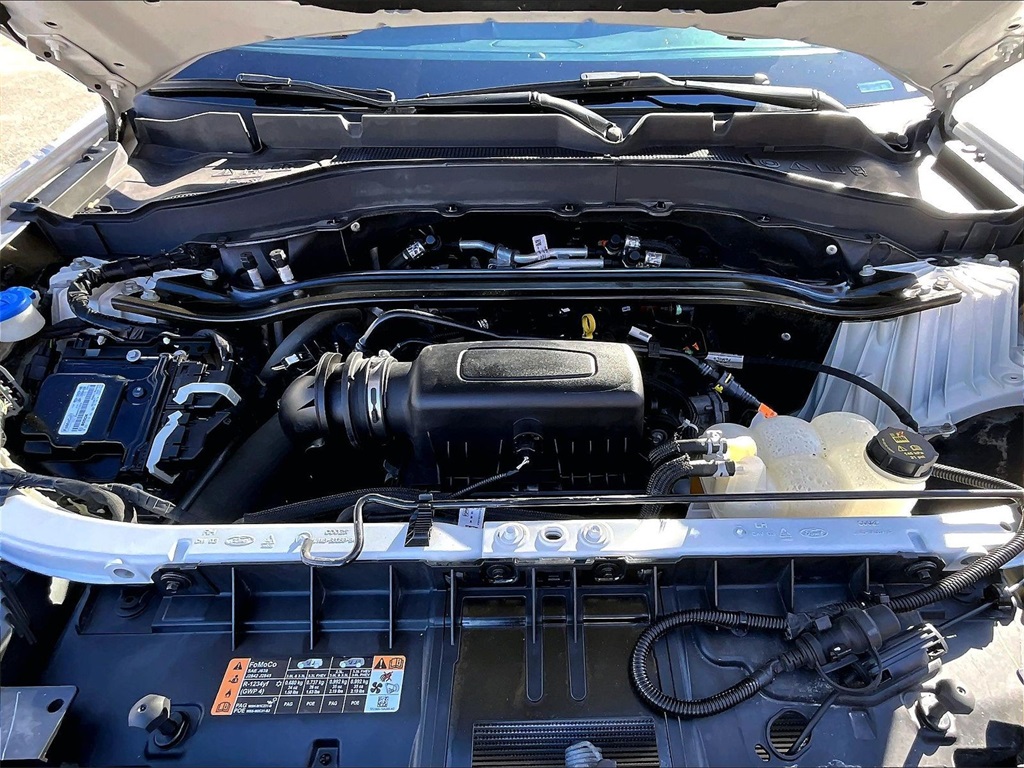 2022 Ford Explorer ST-Line - Photo 10