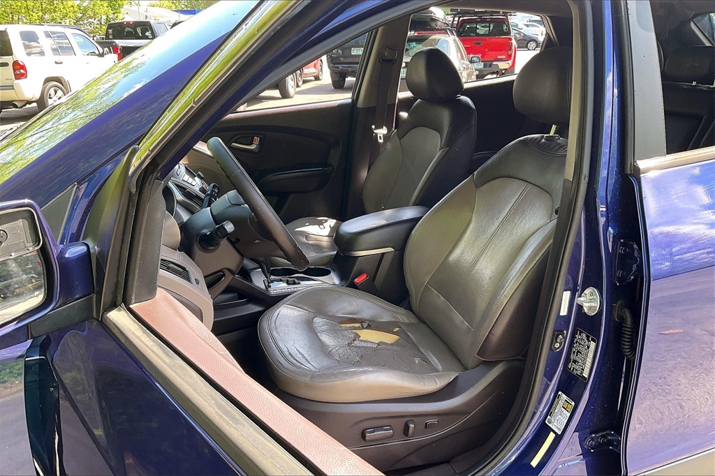 2011 Hyundai Tucson Limited - Photo 10