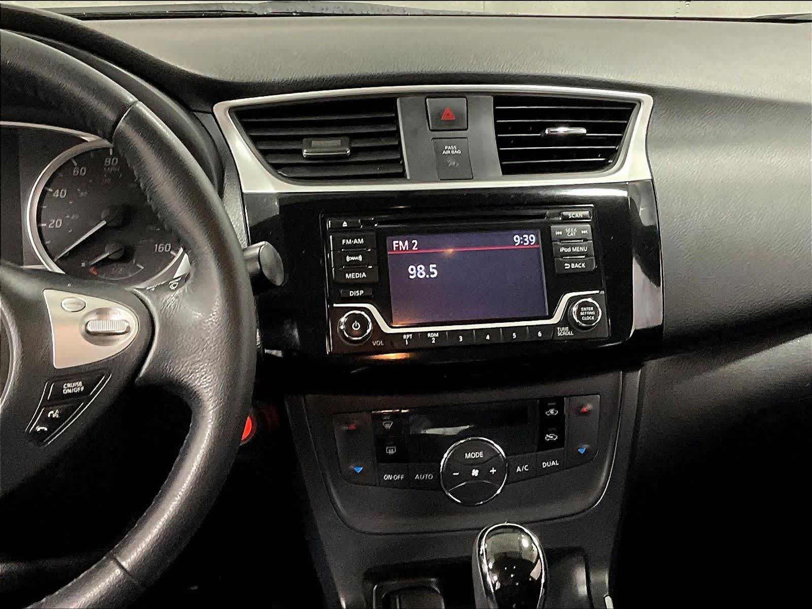 2018 Nissan Sentra SV - Photo 18