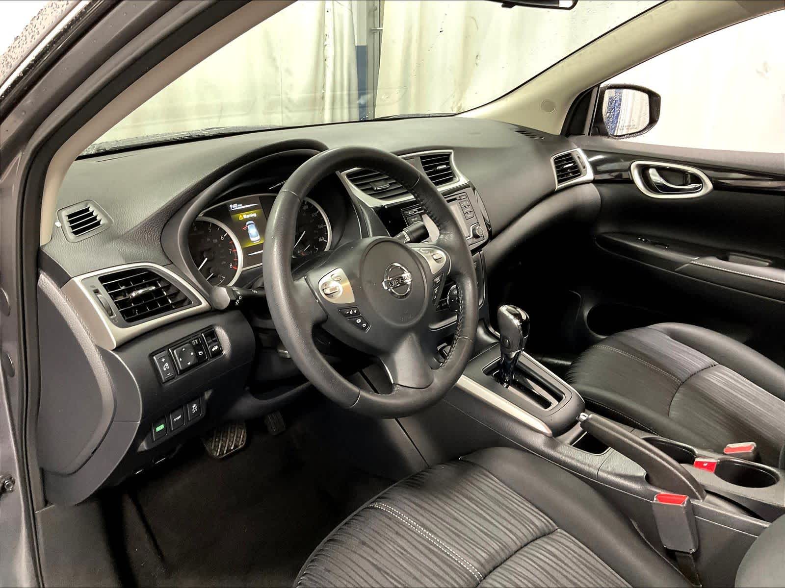 2018 Nissan Sentra SV - Photo 8