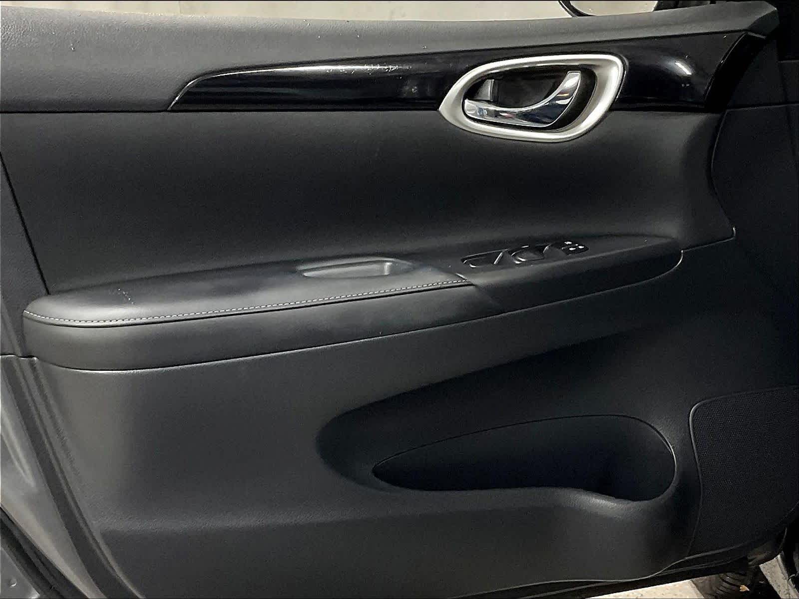 2018 Nissan Sentra SV - Photo 9