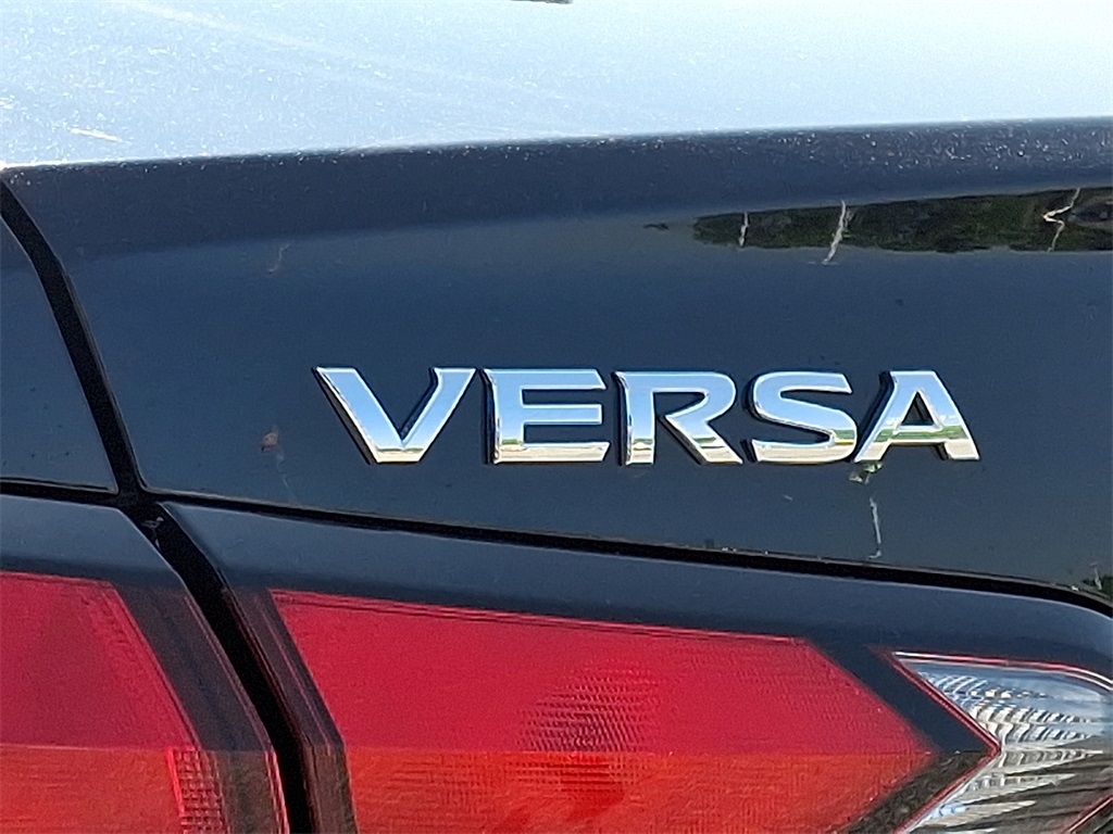 2025 Nissan Versa 1.6 S - Photo 19
