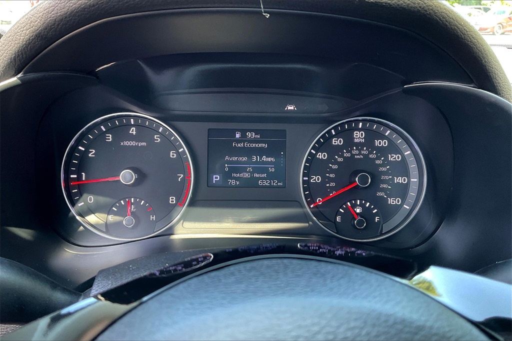 2021 Kia Forte LXS - Photo 15