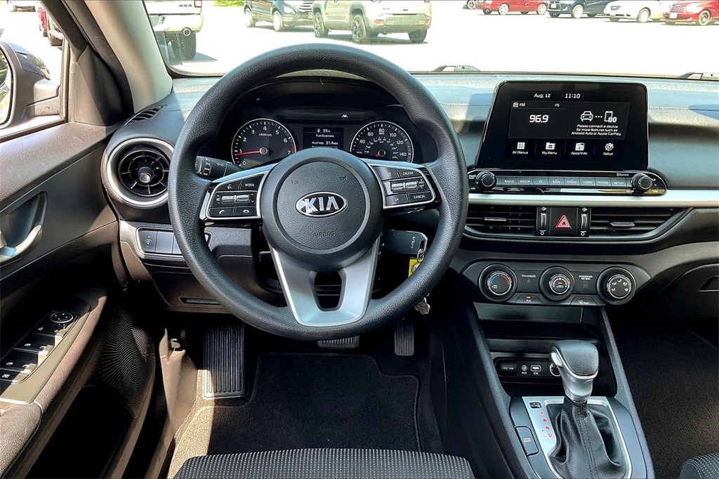 2021 Kia Forte LXS - Photo 17