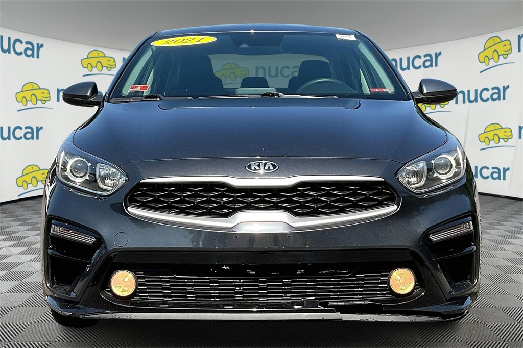2021 Kia Forte LXS - Photo 2