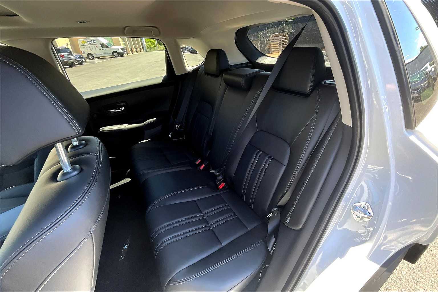 2026 Honda HR-V EX-L - Photo 15