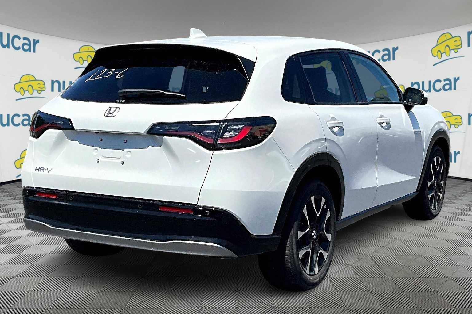 2026 Honda HR-V EX-L - Photo 7