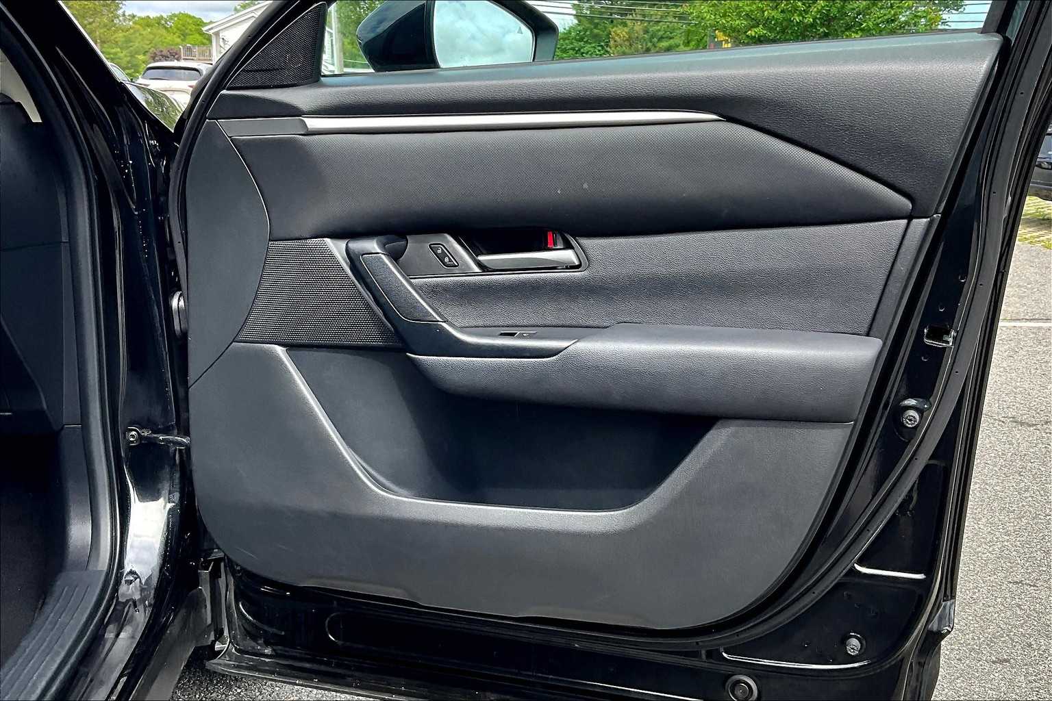 2024 Mazda CX-50 2.5 S Preferred Package - Photo 12