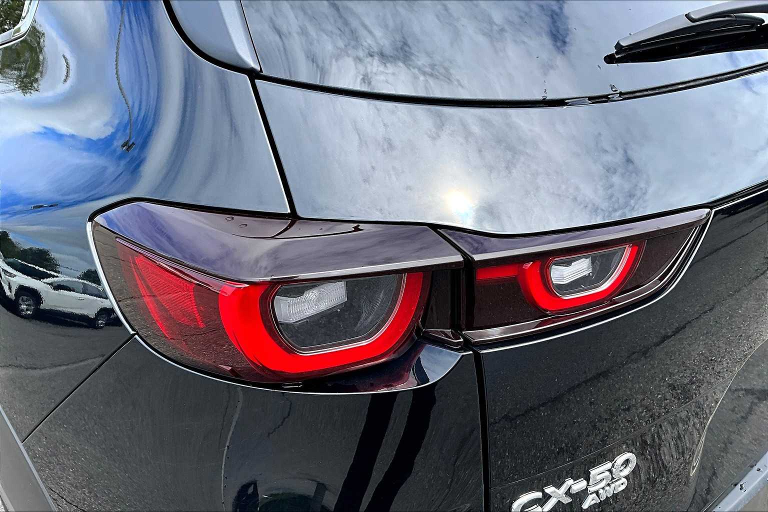 2024 Mazda CX-50 2.5 S Preferred Package - Photo 34