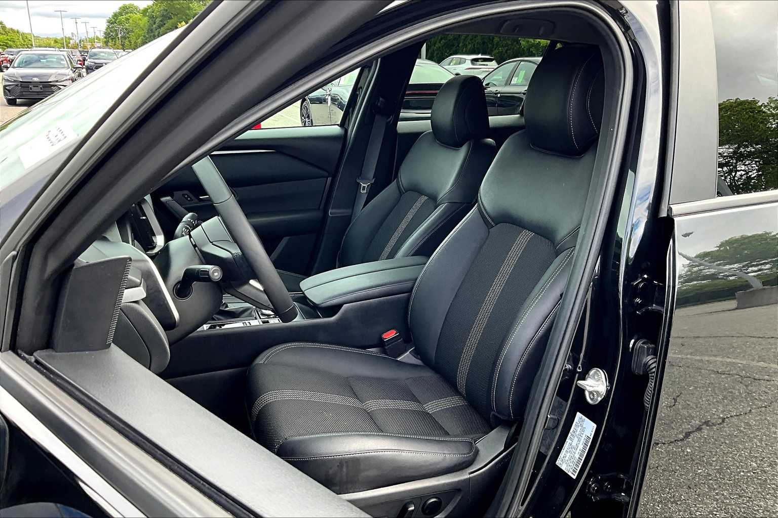 2024 Mazda CX-50 2.5 S Preferred Package - Photo 10
