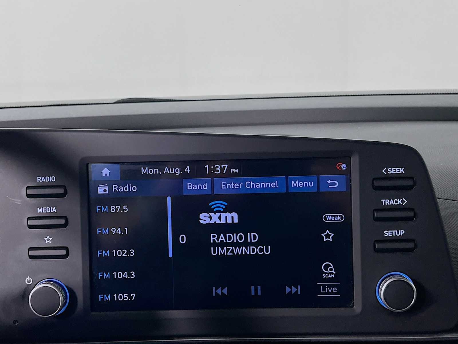 2021 Hyundai Elantra SEL - Photo 6
