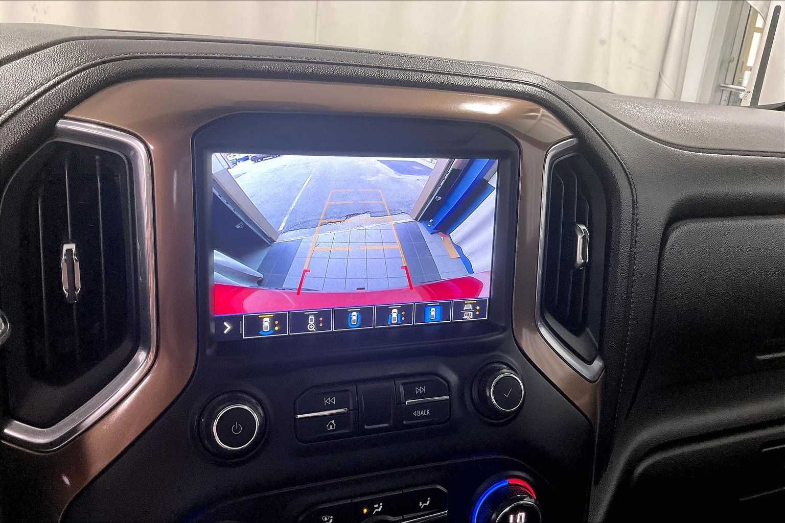 2020 Chevrolet Silverado 1500 High Country - Photo 19