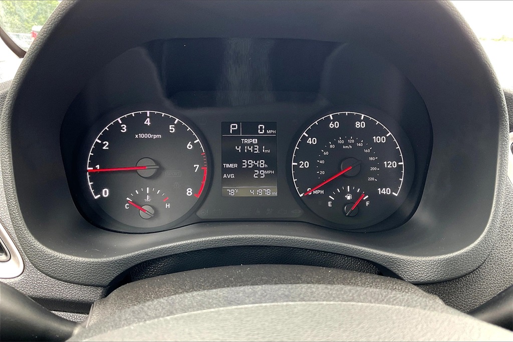 2021 Hyundai Accent SE - Photo 23