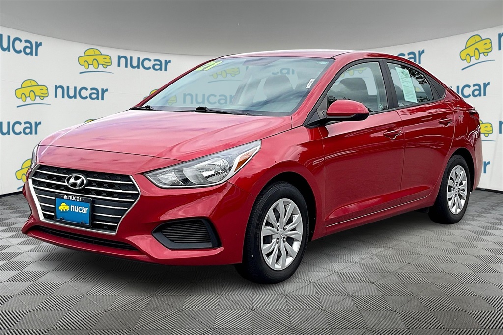 2021 Hyundai Accent SE - Photo 3