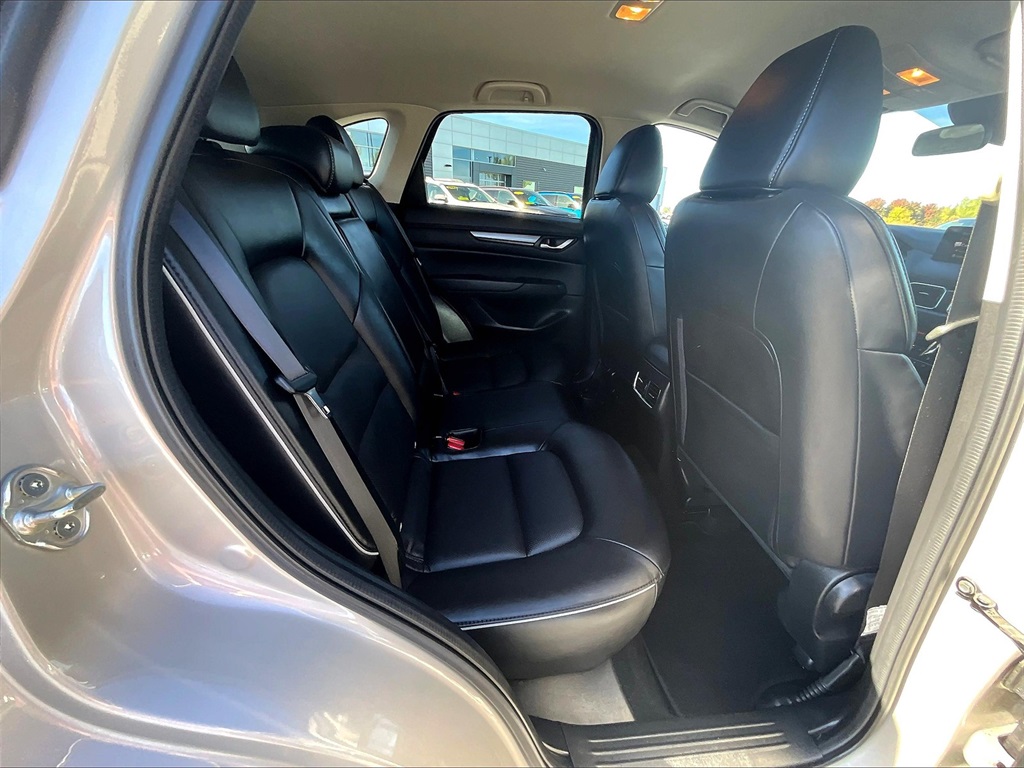 2024 Mazda CX-5 2.5 S Select Package - Photo 16
