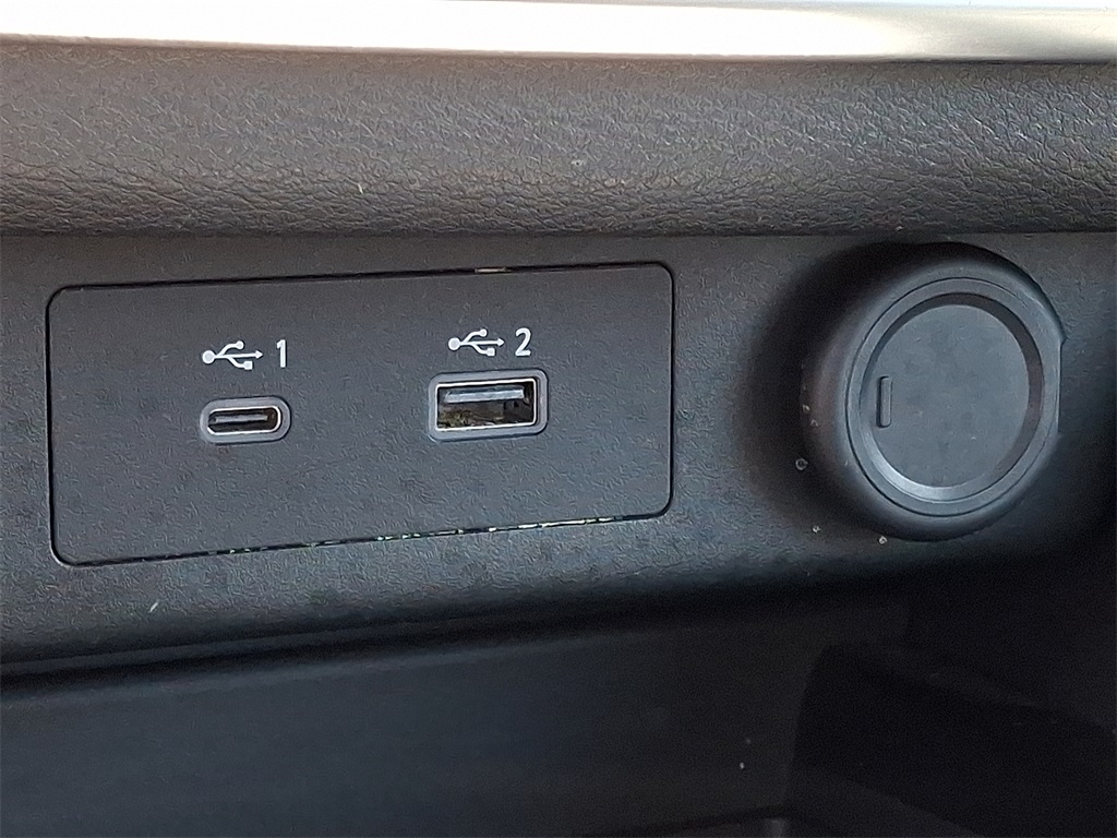 2023 Nissan Rogue SV - Photo 23