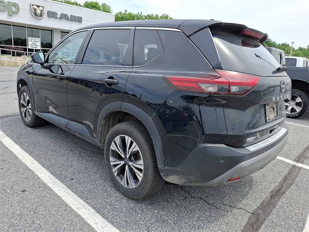 2023 Nissan Rogue SV - Photo 4