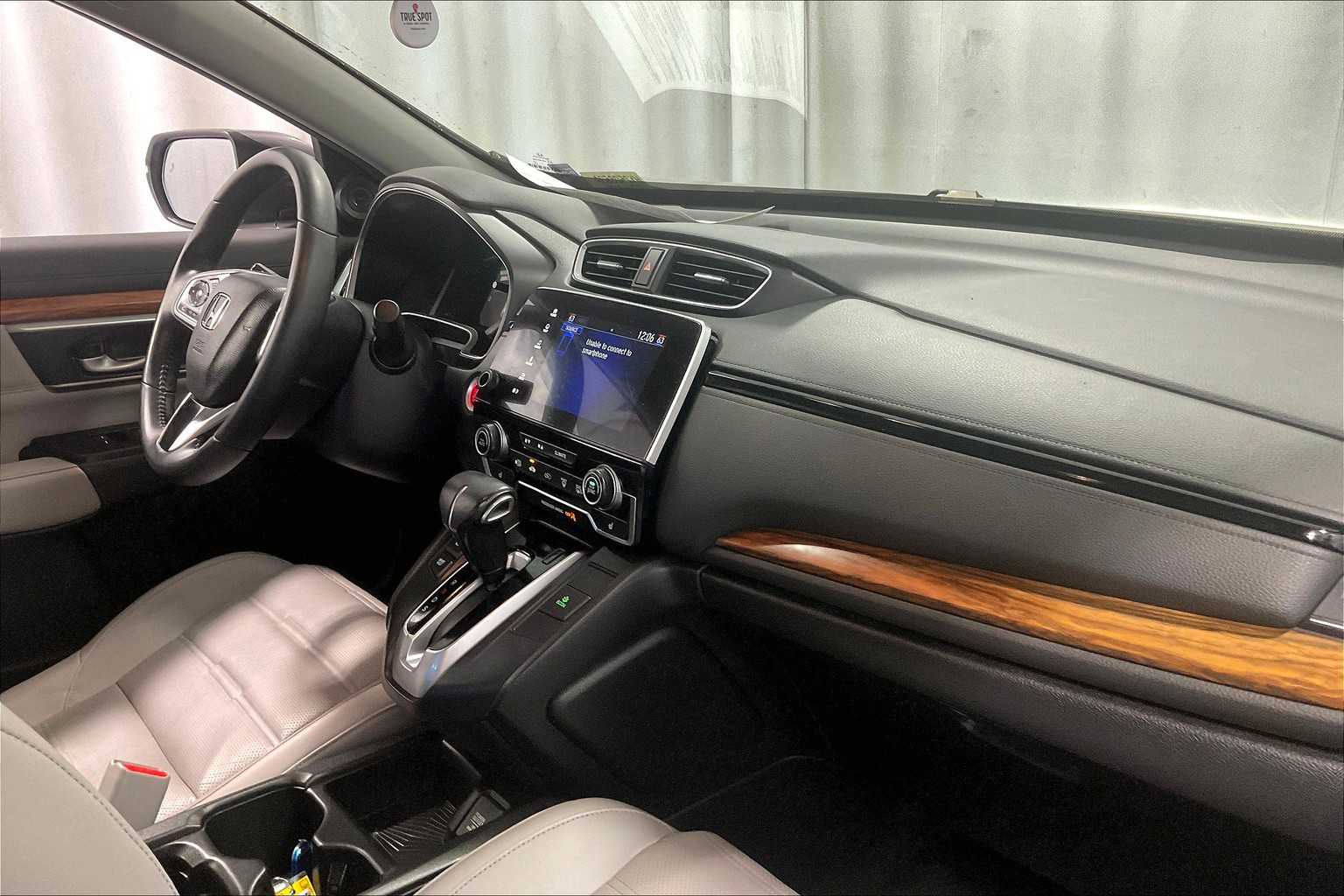 2017 Honda CR-V Touring - Photo 14