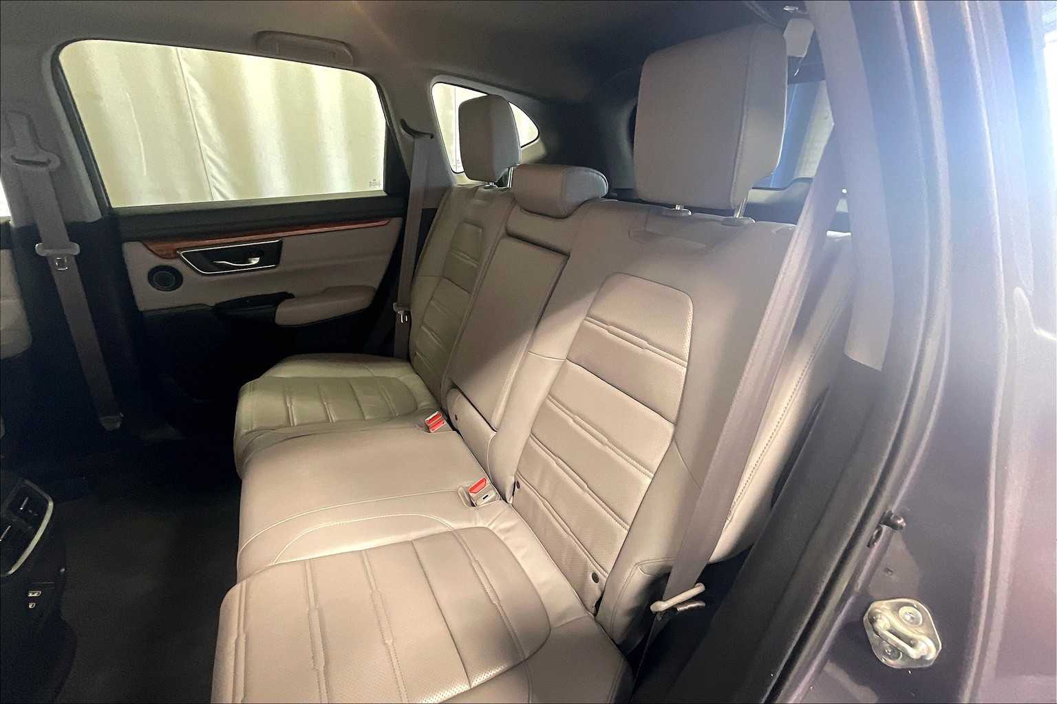 2017 Honda CR-V Touring - Photo 15