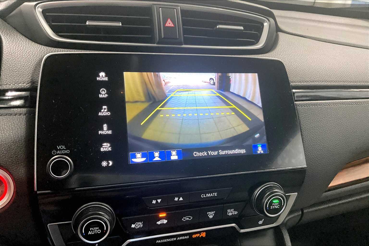 2017 Honda CR-V Touring - Photo 19