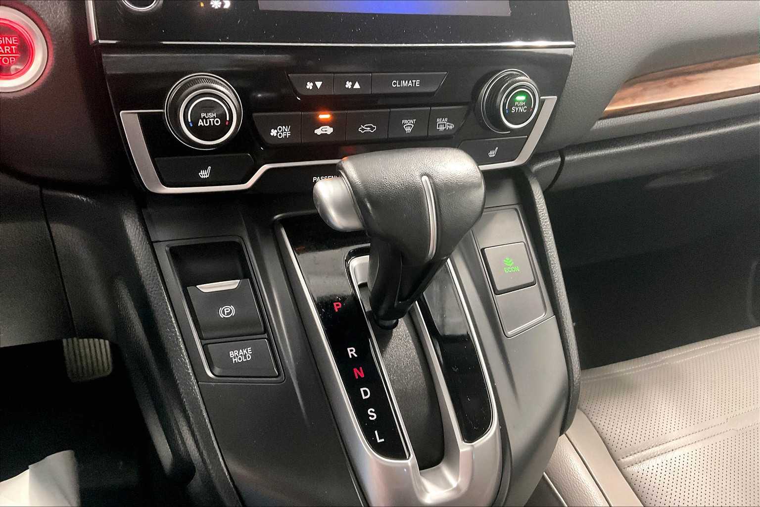 2017 Honda CR-V Touring - Photo 26