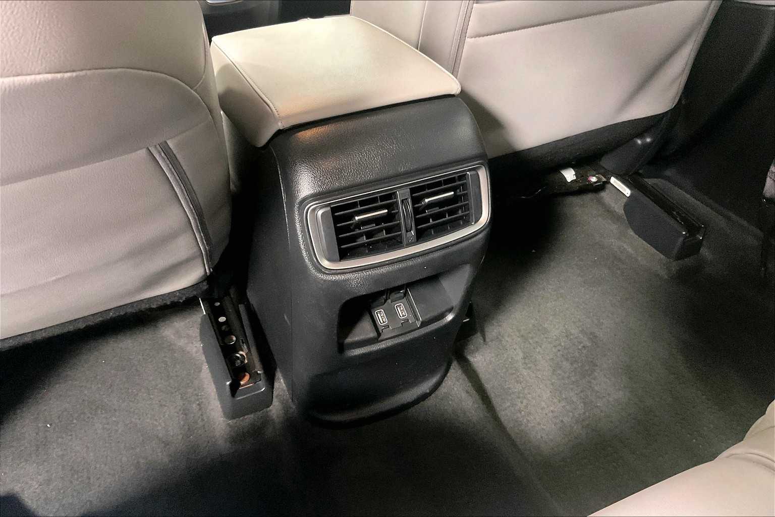 2017 Honda CR-V Touring - Photo 28