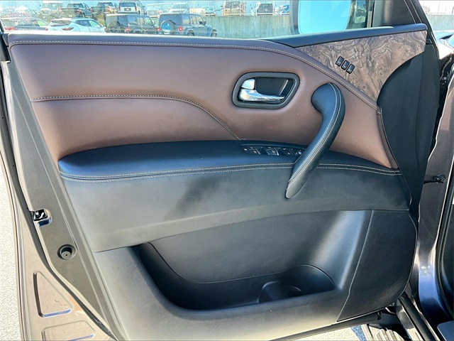 2024 INFINITI QX80 Premium Select - Photo 9