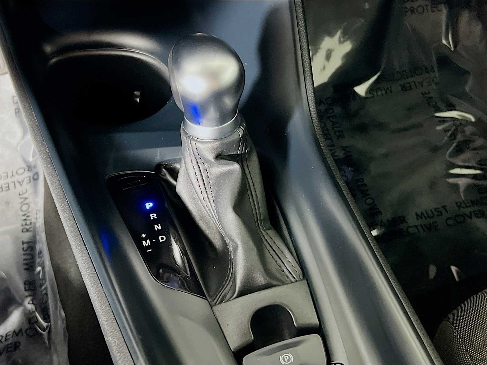 2020 Toyota C-HR LE - Photo 16